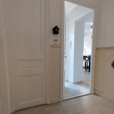 Chic 1 Bedroom - 3 Star Rated אנטיב
